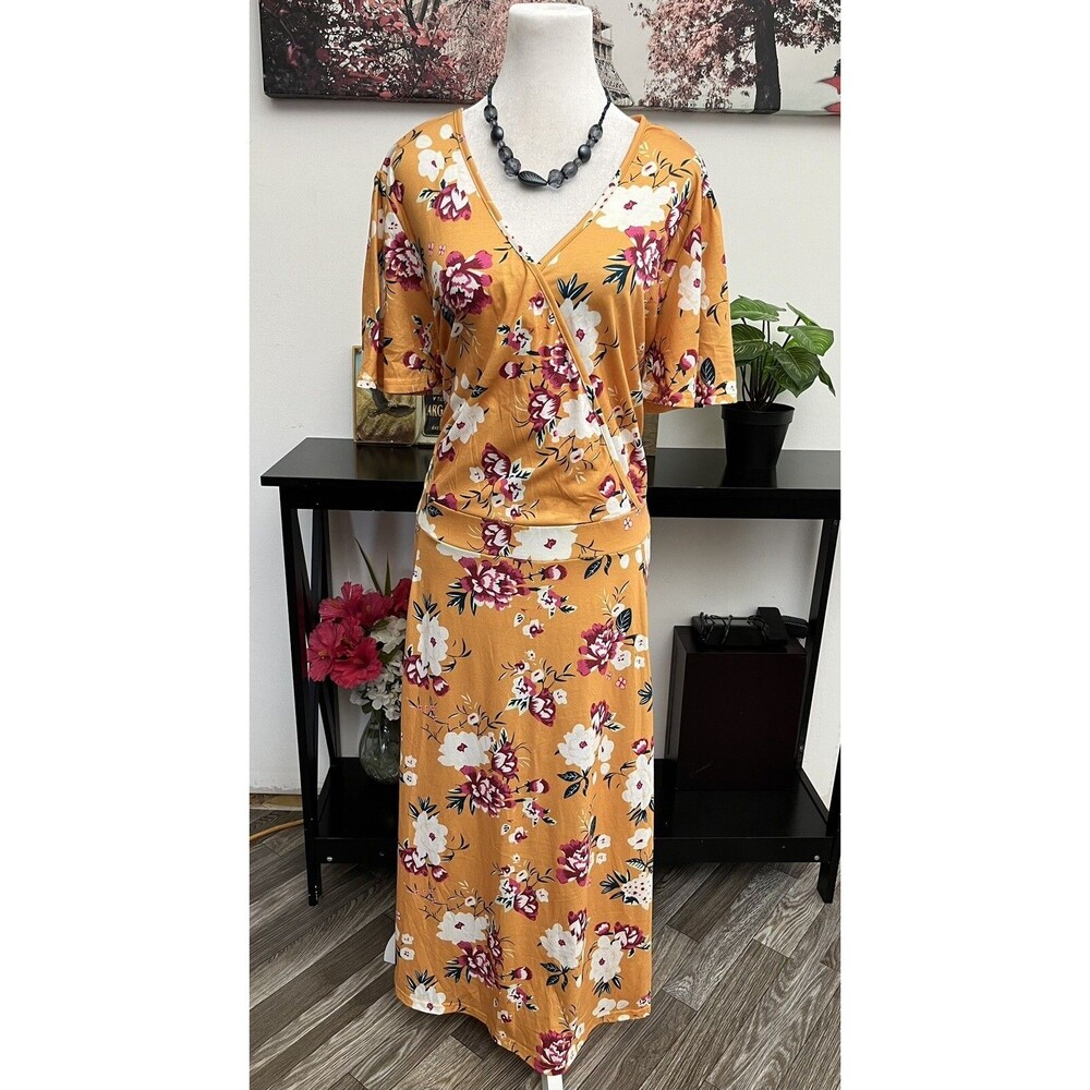 Pinup Fashion Mustard Floral Surplice Maxi Dress Plus  28W Short Sleeve V-Neck